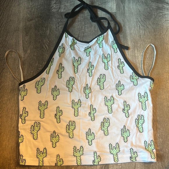 Crop top - Picture 1 of 2